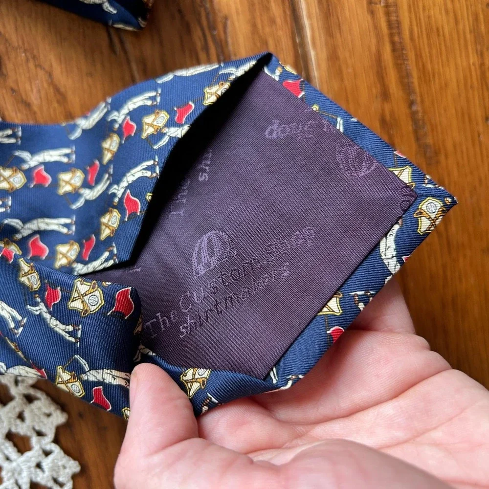 Vintage The Custom Shop Shirtmakers Silk Tie Navy Blue‎ Golf Novelty Print USA